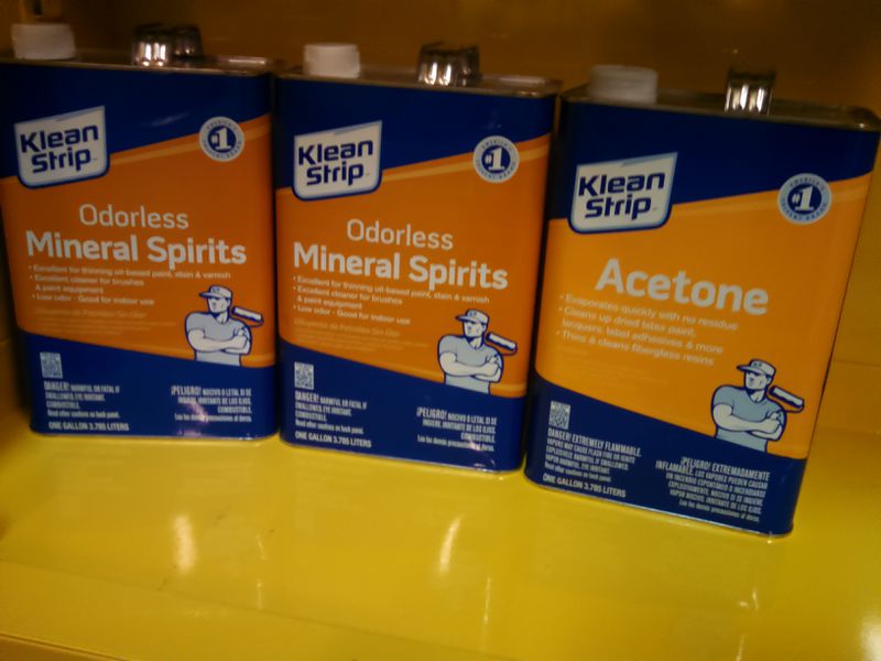 File:Solvents.jpg