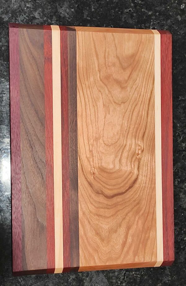Cutting Board With Purpleheart.jpg