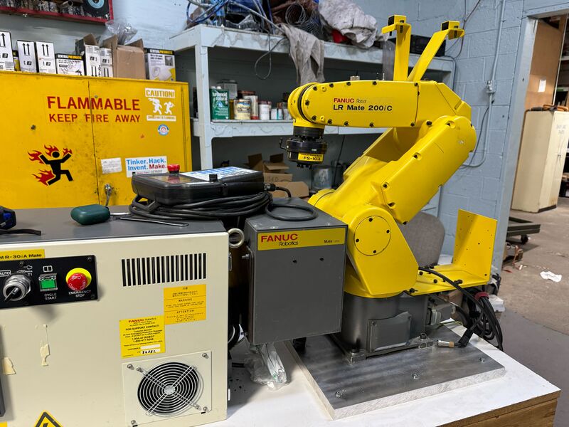 File:Fanuc robot.jpeg