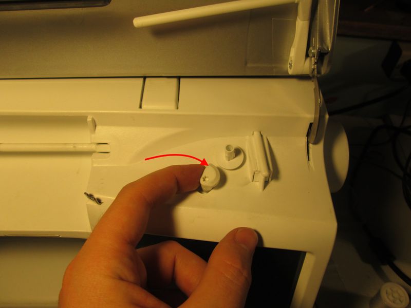 File:HusqvarnaBobbinWinder-1-2.jpg